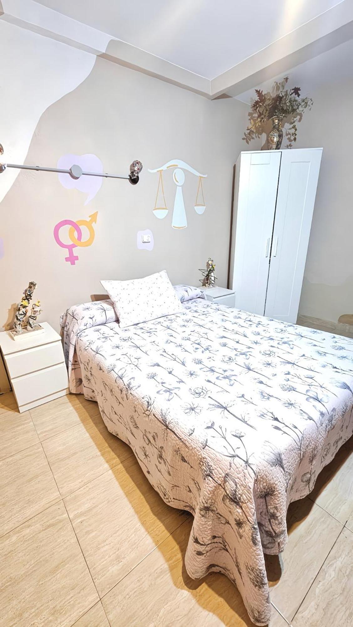 Hostal La Rosa Caces Eksteriør bilde